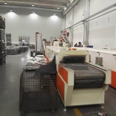 全自动振动研磨清洗烘干一体线压铸件去毛刺倒角高效率省人工图5