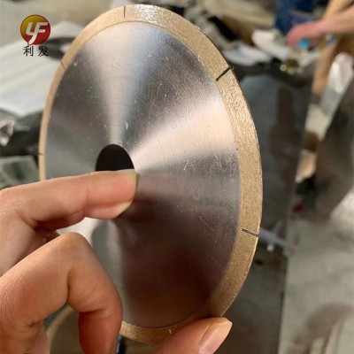 郑州利发砂轮 切割片厂家 切钨钢合金用金刚石树脂切割片 锋利图5