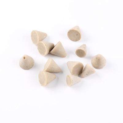 厂家批发树脂三角磨料塑料树脂研磨石料三角圆锥形抛磨石光饰料图4