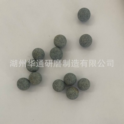 专业提供棕刚玉研磨石 斜三角石磨料 菱形滚拋石 粗抛 高硬度耐磨图3