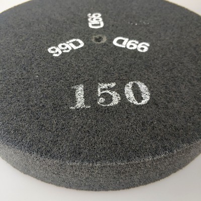 源头厂耐用黑色研磨轮不织布纤维轮棉轮棕刚玉磨料9P P150
